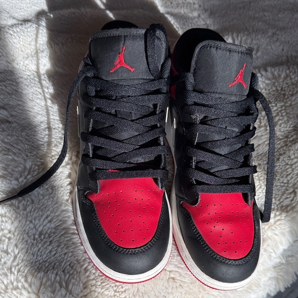 Air Jordan Kids Black and Red Sneakers - Picture 15 of 15